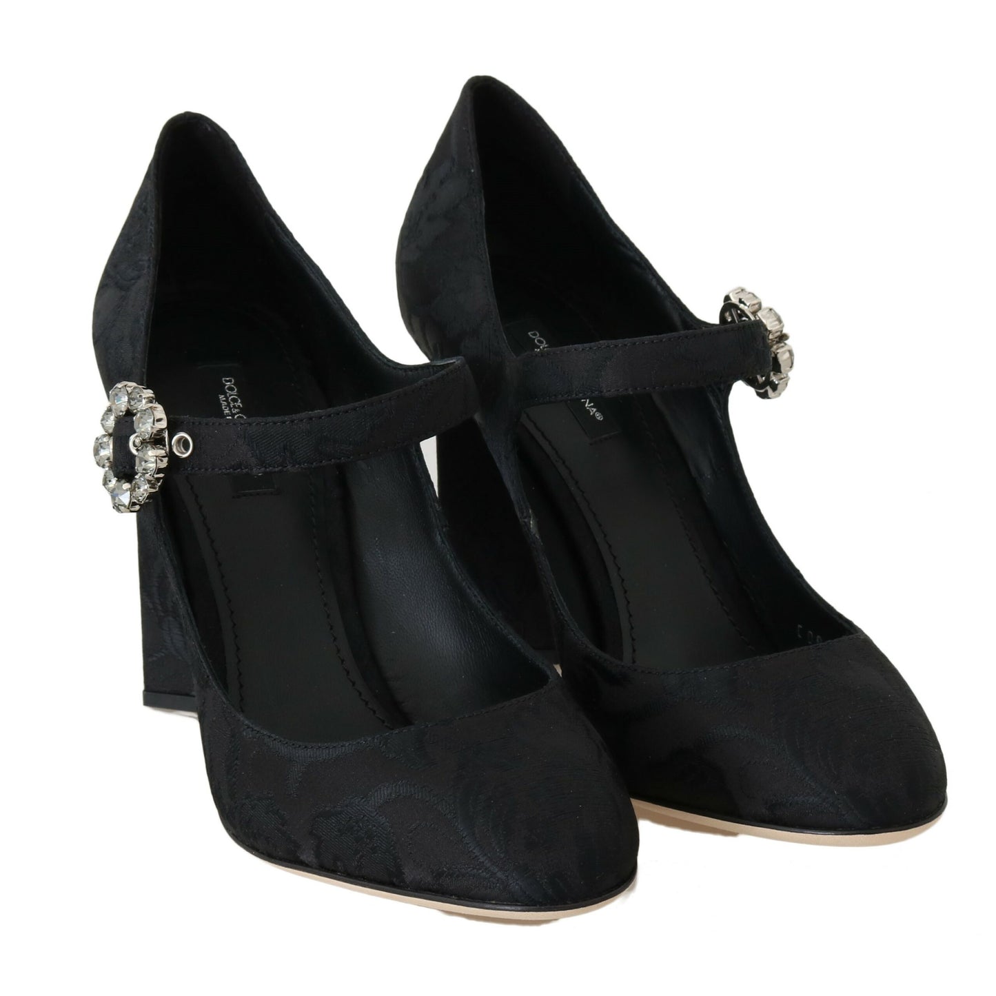 Elegantes zapatos de tacón con brocado de cristal negro