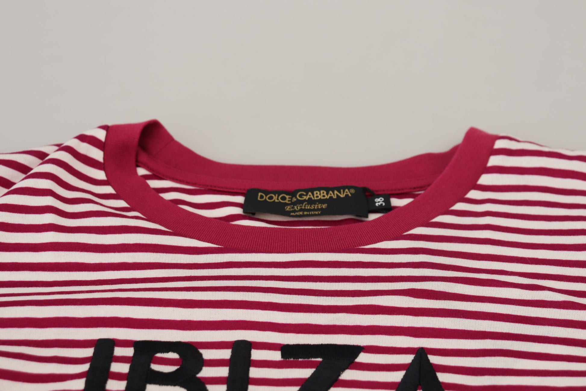 Exclusiva camiseta Ibiza a rayas con cuello redondo