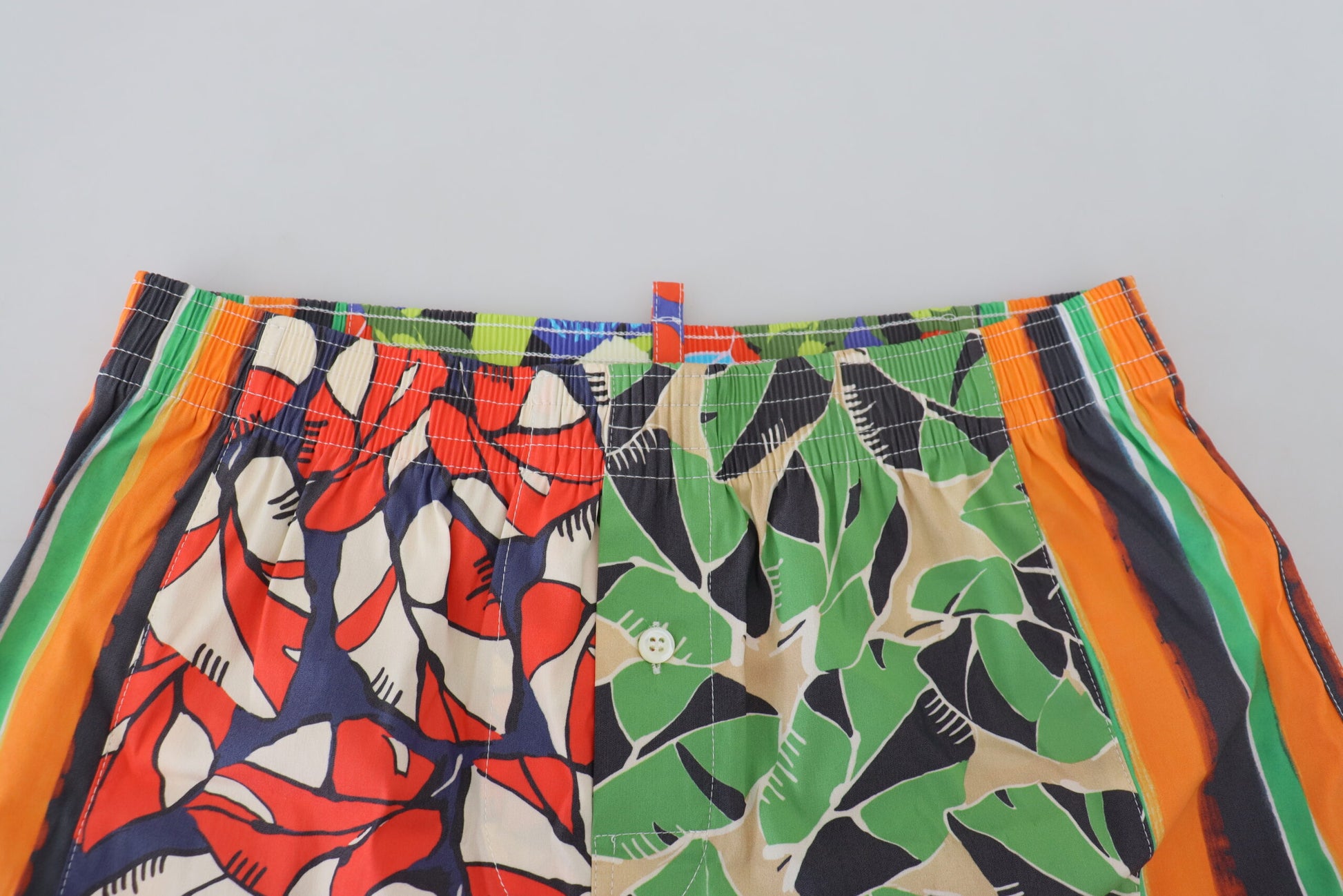 Shorts de baño de hombre con estampado floral multicolor