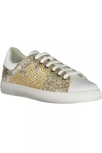 Zapatillas deportivas con cordones dorados brillantes