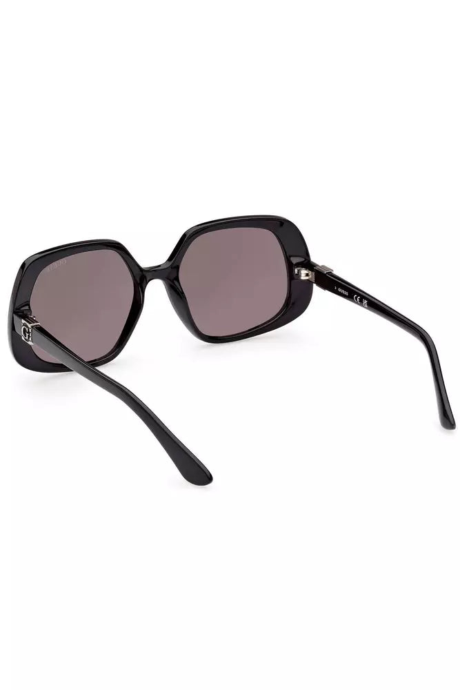 Gafas de sol elegantes con montura cuadrada en negro