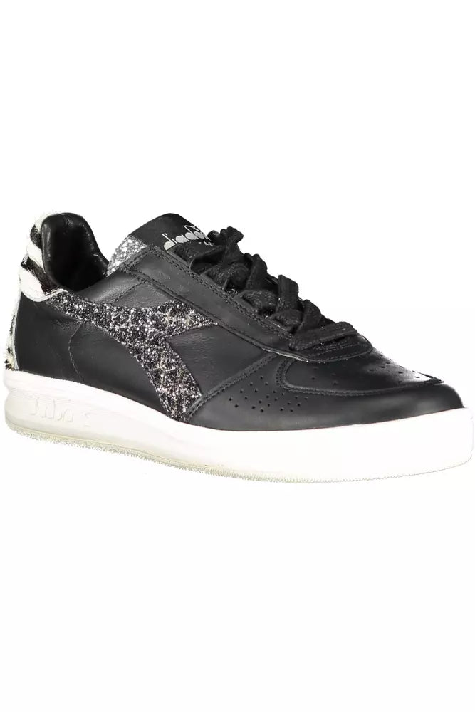 Sleek Black Leather Sneakers with Contrast Accents