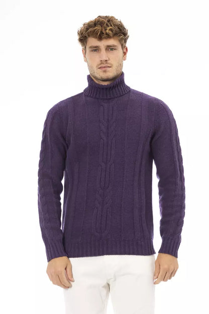 Elegante suéter de cuello alto morado para hombre