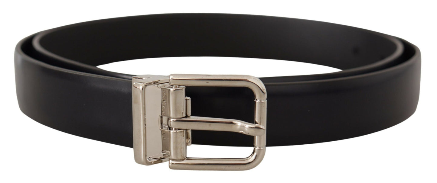 Elegante leren riem met metalen gesp