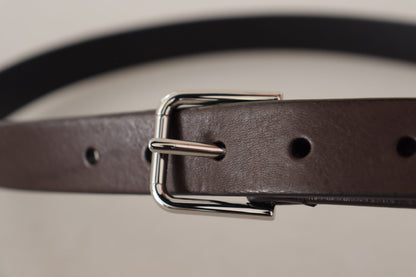 Elegante leren riem met metalen gesp