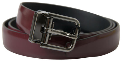 Elegante bordeaux leren riem met metalen gesp