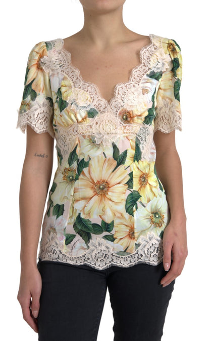 Blusa de seda con estampado floral elegante