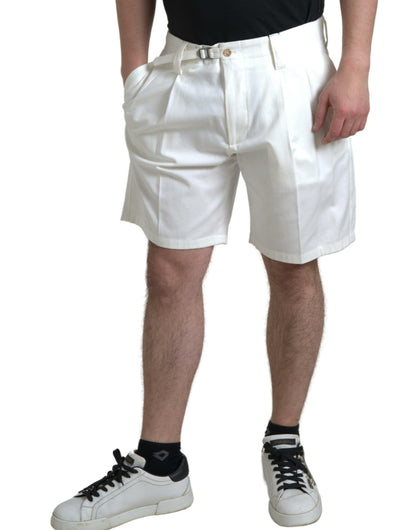 Elegante witte bermuda-denimshort