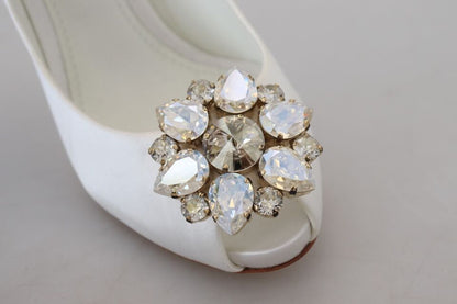 Tacones peep toe blancos con adornos de cristal