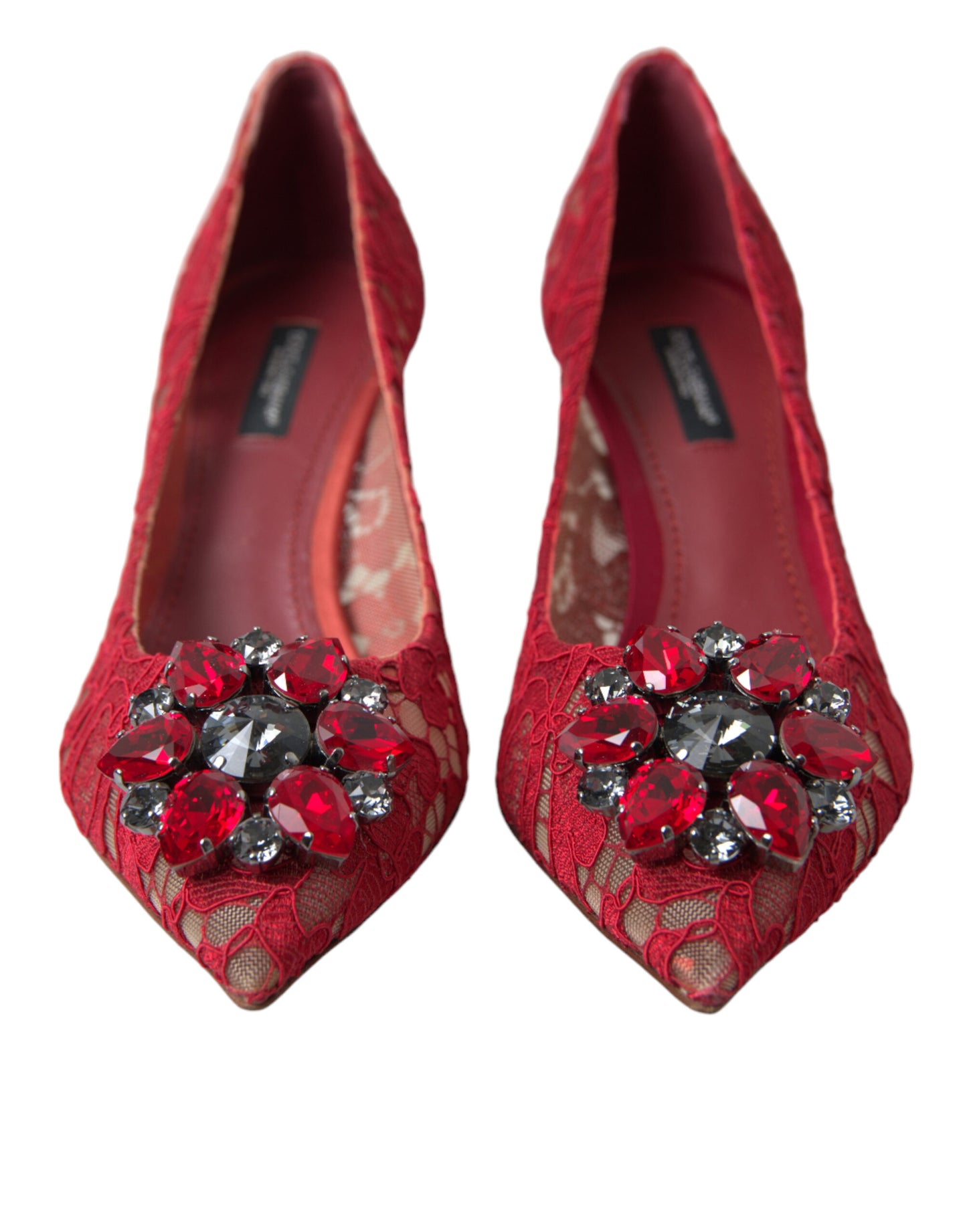 Tacones de encaje rojo radiante con cristales