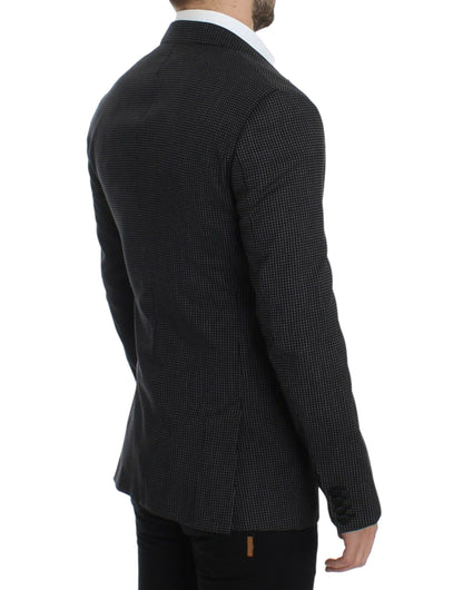 Elegante blazer de corte slim con lunares negros