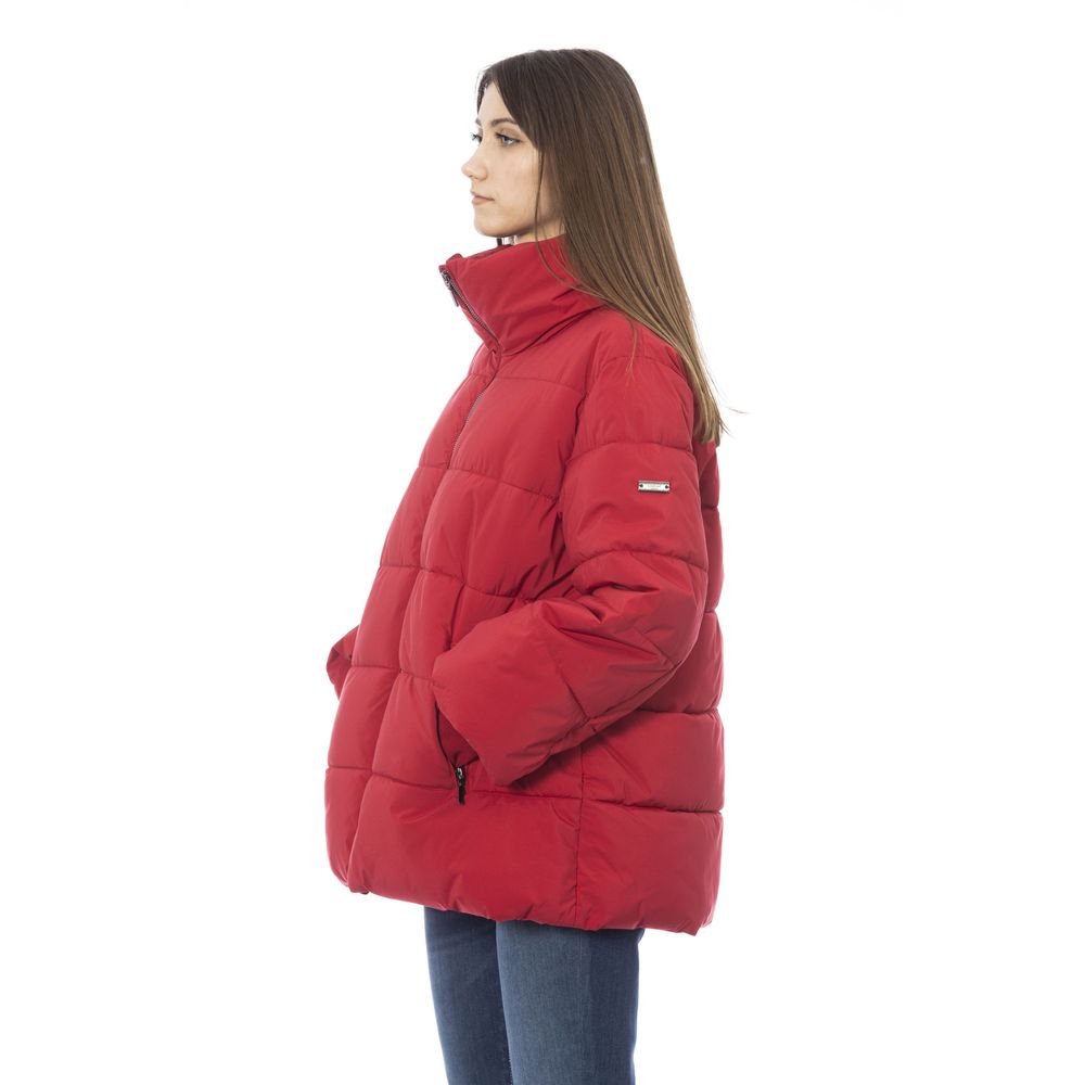 Elegante chaqueta roja corta con capucha