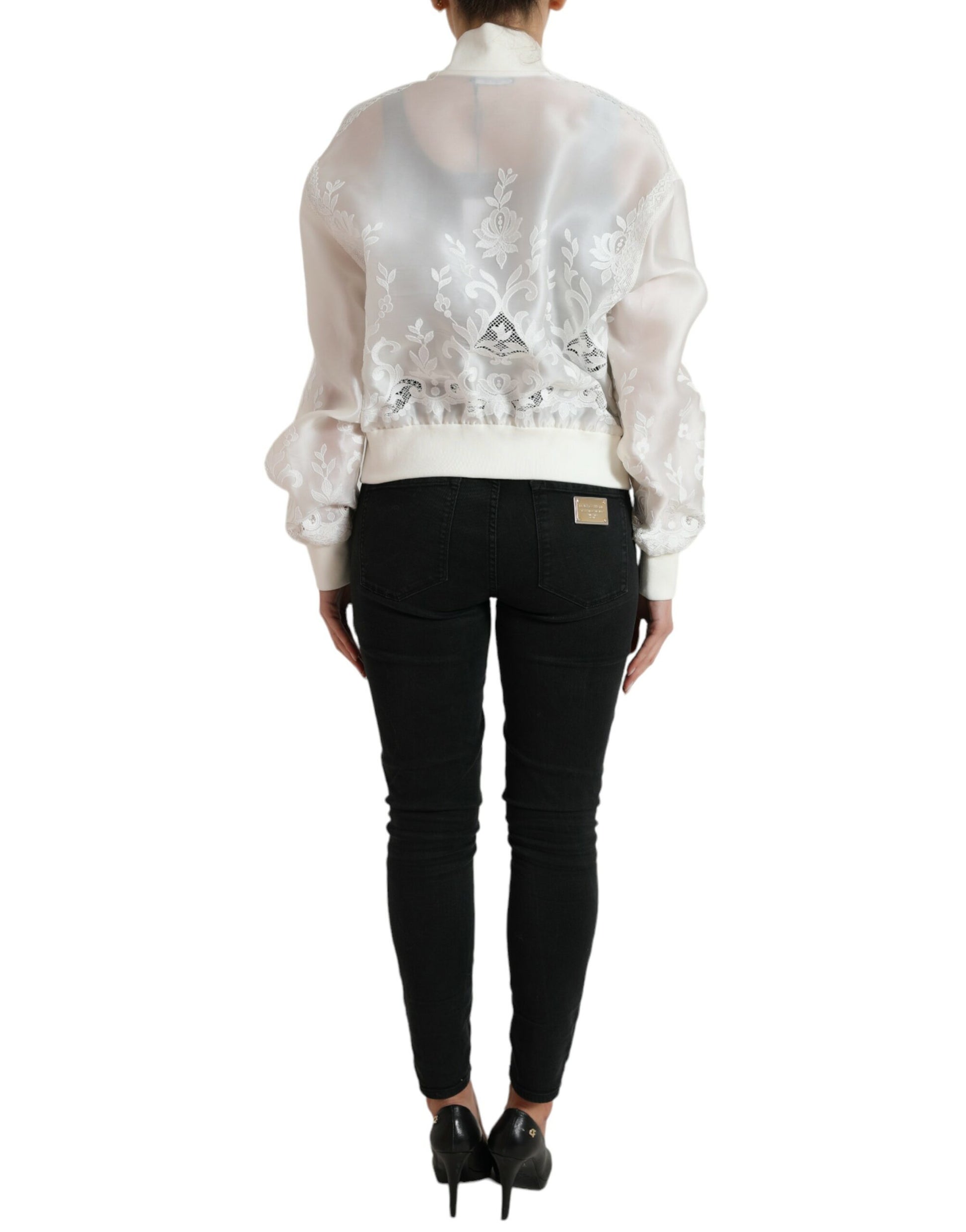 Elegante chaqueta bomber de seda blanca