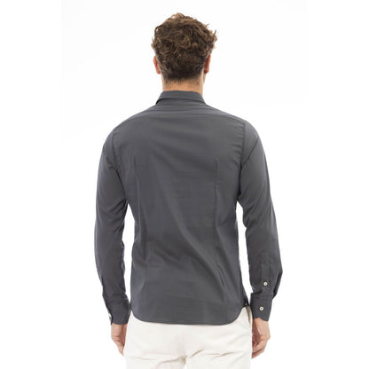 Camisa de hombre elegante gris con cuello italiano