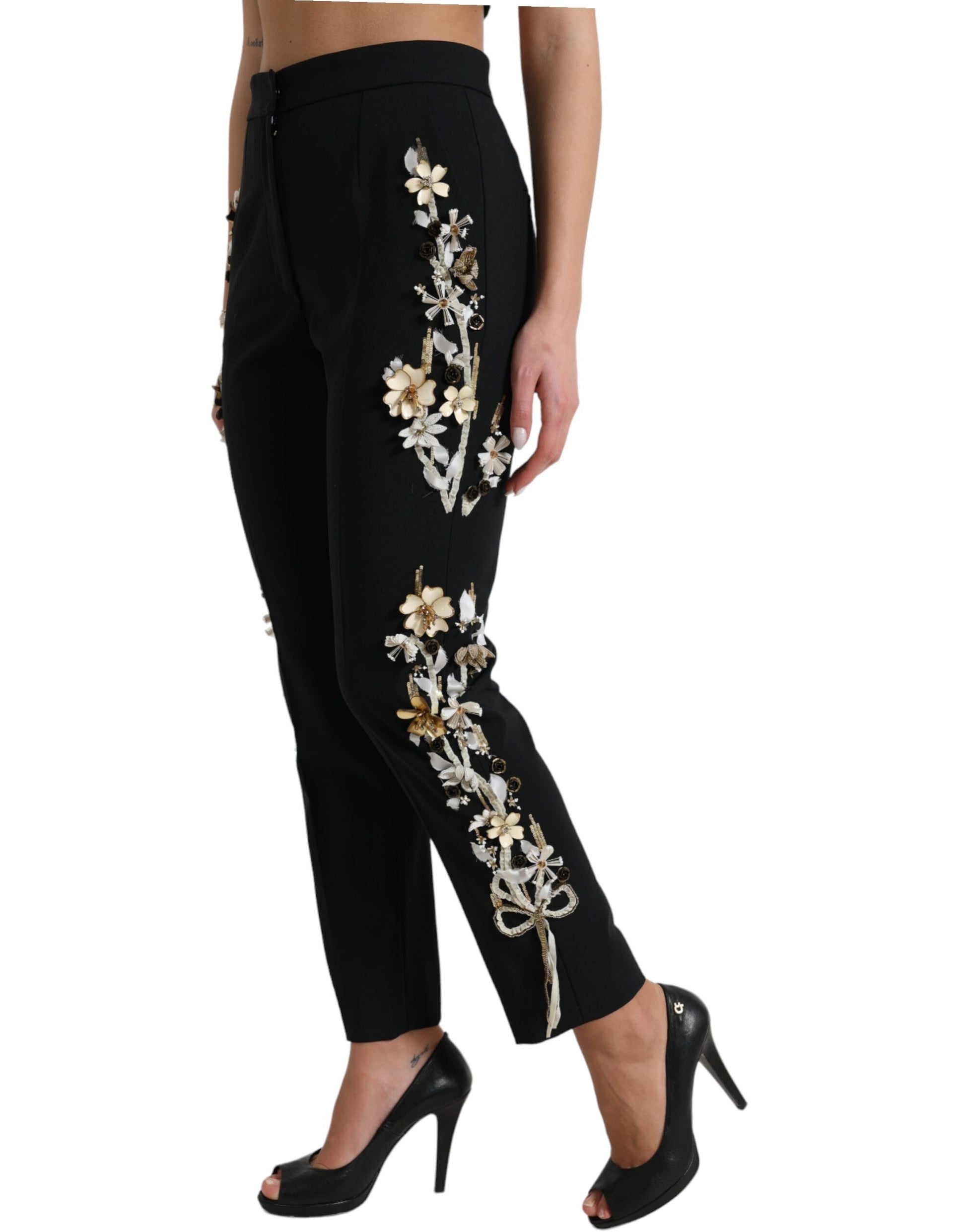 Zwarte bloemenapplique taps toelopende broek met hoge taille