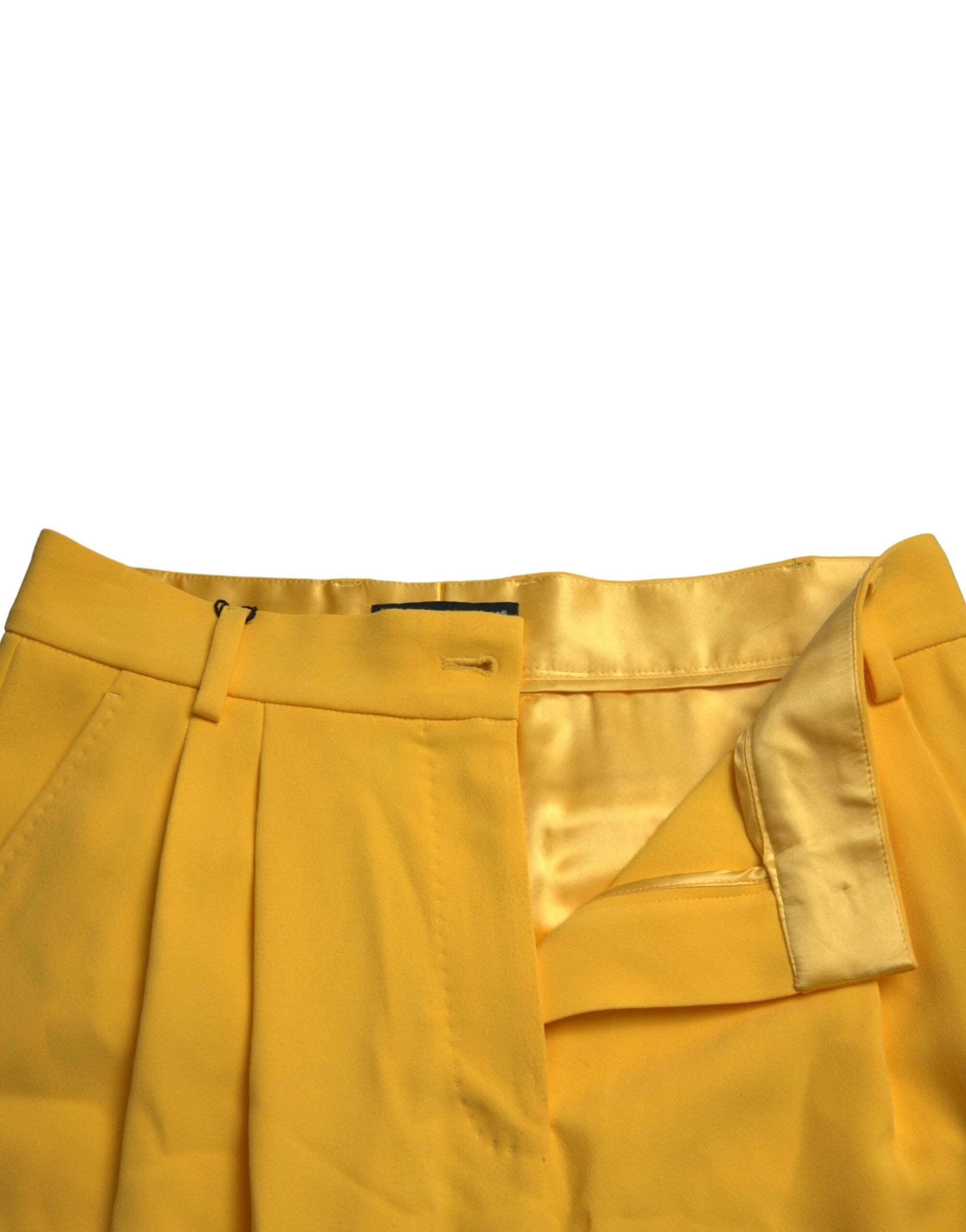 Bermudas elegantes de cintura alta en amarillo soleado