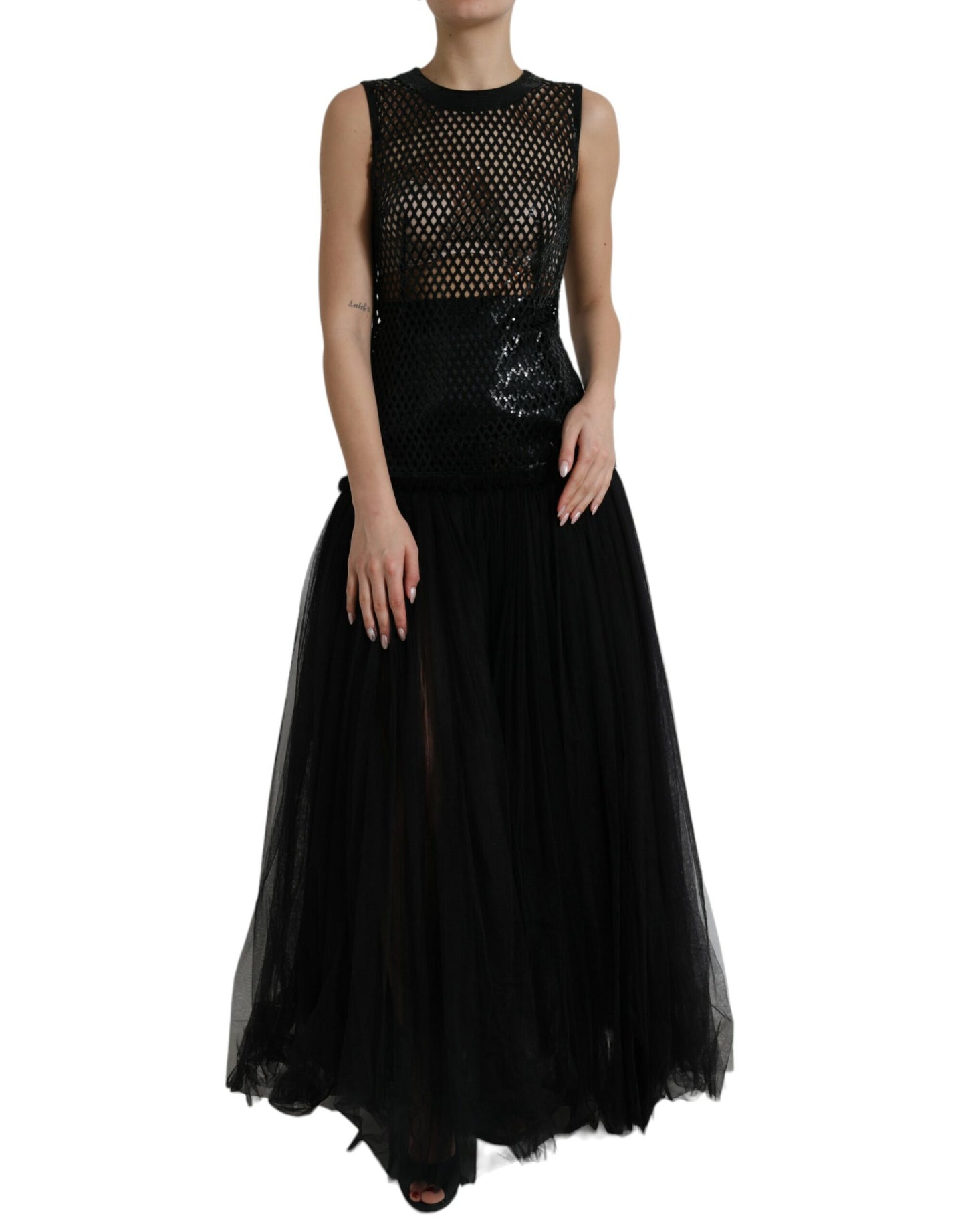 Elegante vestido de noche negro con lentejuelas