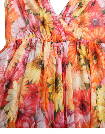 Elegante vestido midi de seda floral con cuello en pico