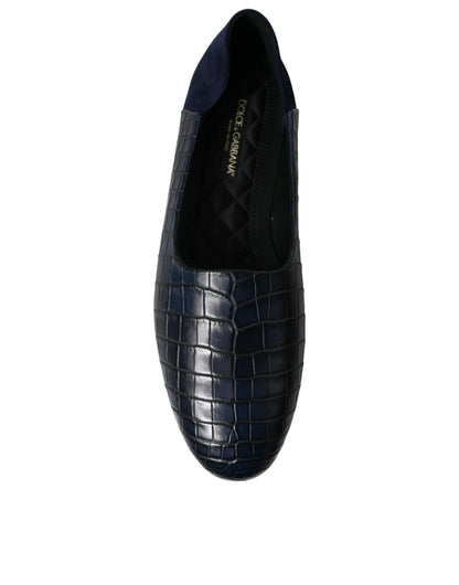 Mocasines elegantes de piel de cocodrilo azul