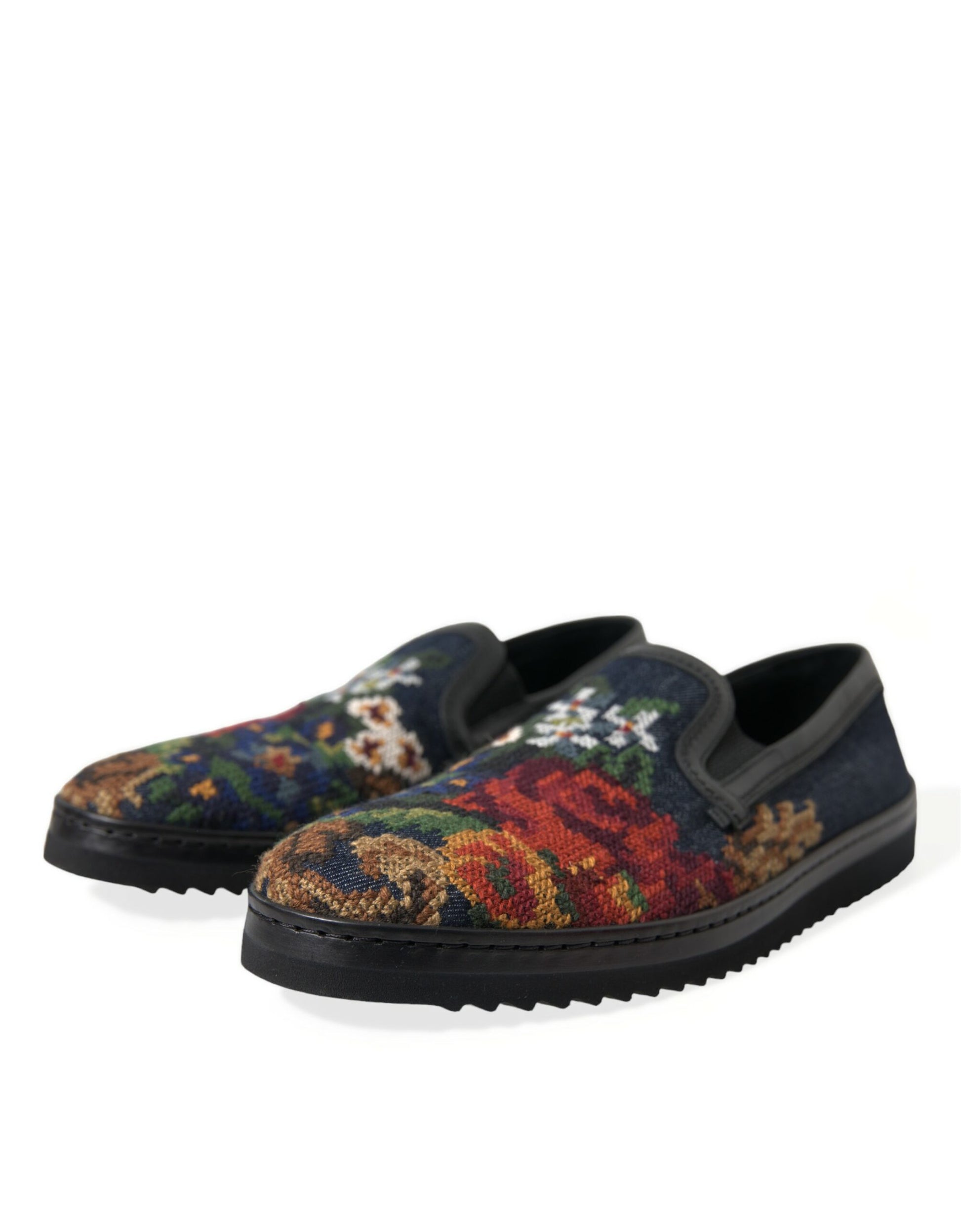 Elegantes mocasines florales multicolores