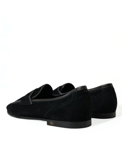 Zwart fluwelen slip-on loafers, kledingschoenen