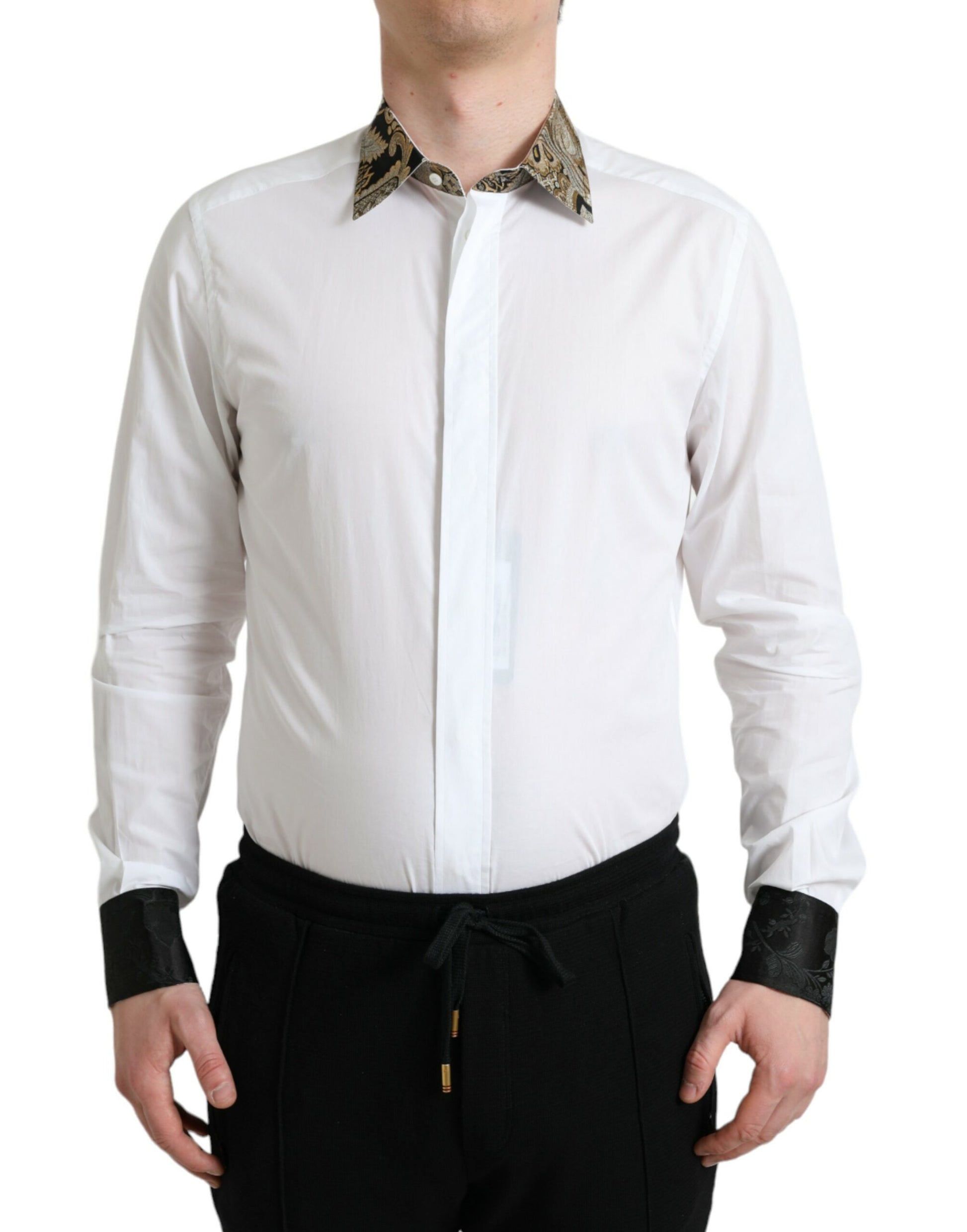 Camisa de vestir elegante con detalle dorado