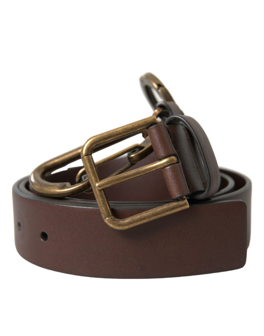 Elegant Calf Leather Belt with Metal Buckle Closure