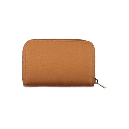 Chic Brown Wallet with Ample Storage