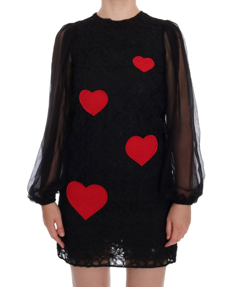 Vestido recto elegante con apliques de corazón de encaje negro