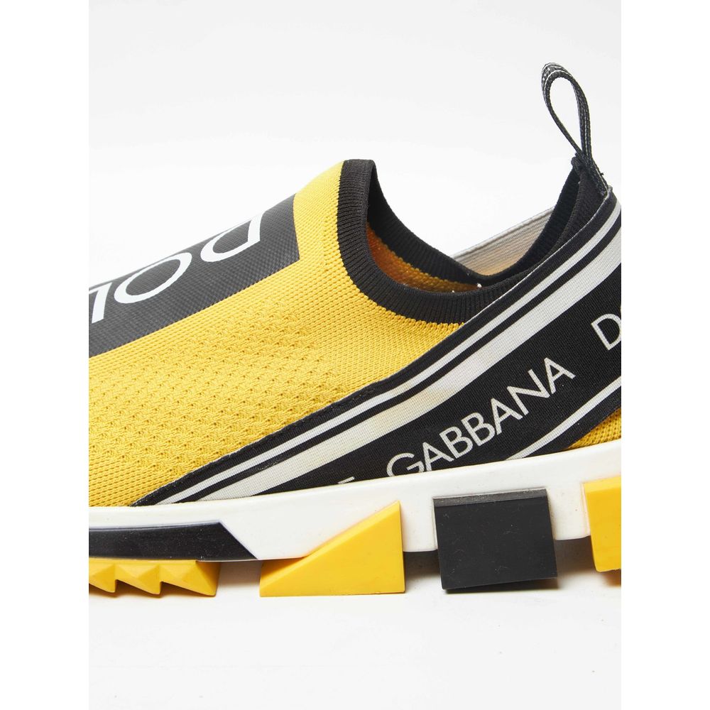 Zapatillas deportivas elásticas con logo estampado en amarillo vibrante