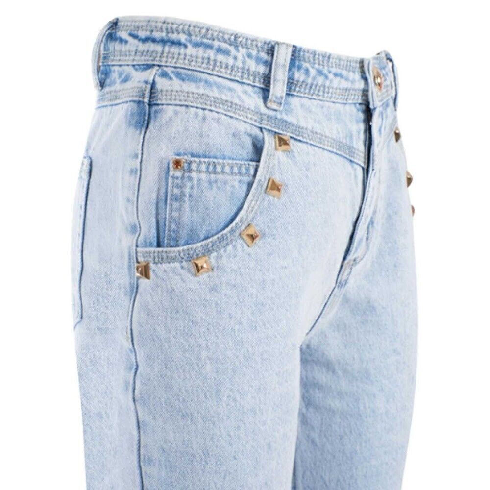 Chic High-Waisted Light Wash Denim