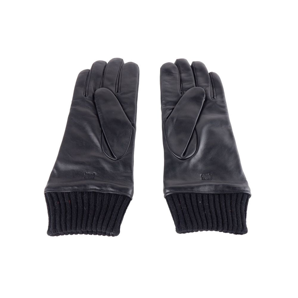 Guantes de cuero negros elegantes