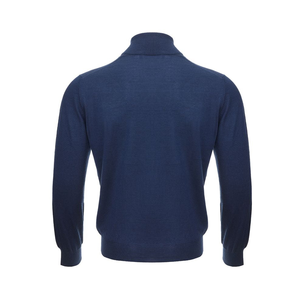 Elegant Cashmere Sweater in Serene Blue