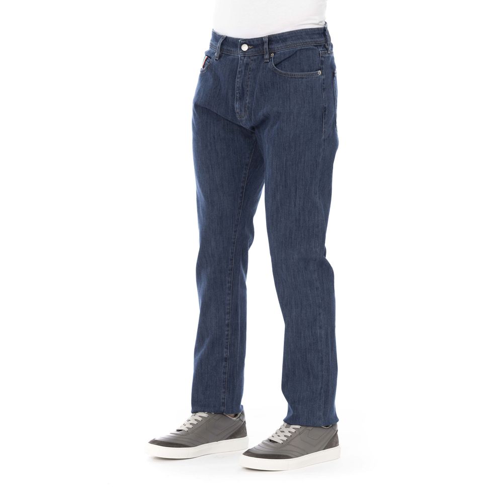 Denim elegante en mezcla de algodón para el hombre moderno