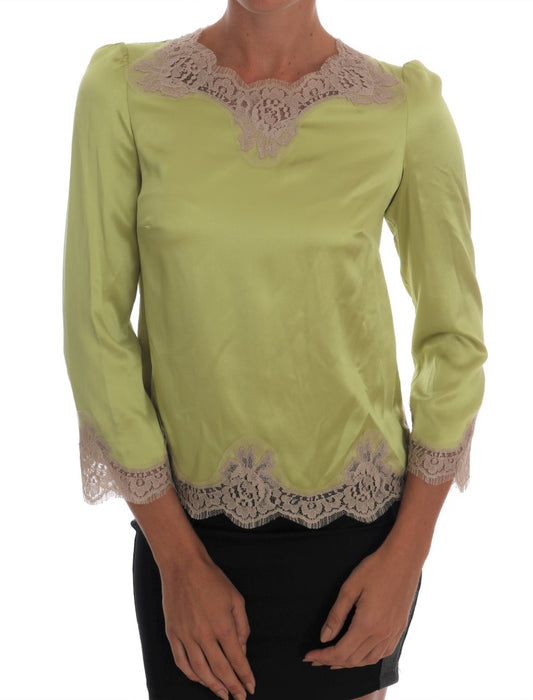 Blusa de seda con encaje floral elegante