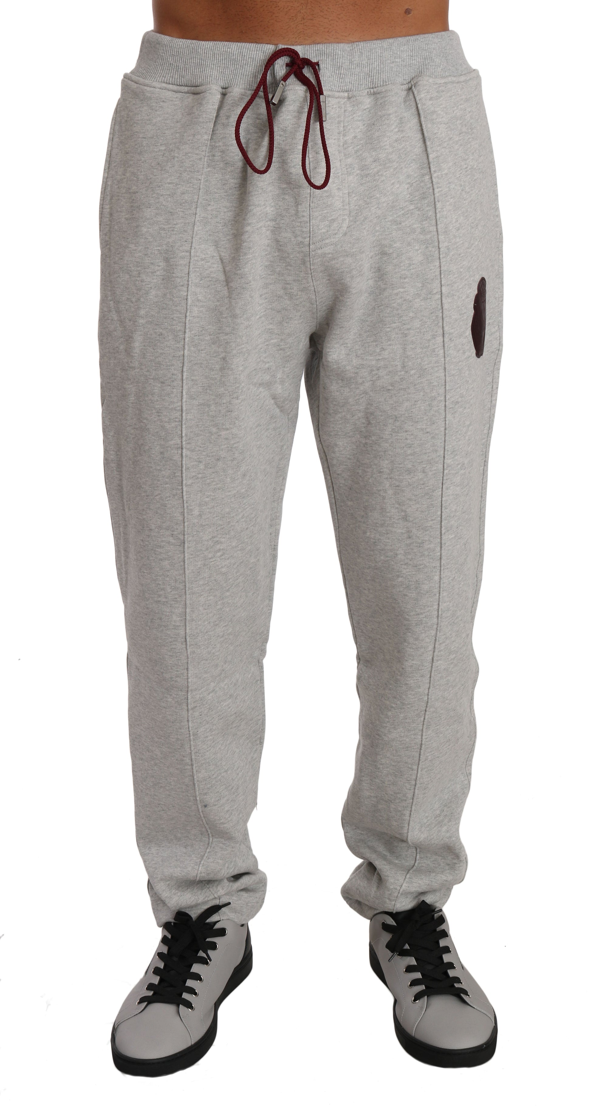 Elegant grijs sweatsuit-ensemble met capuchon