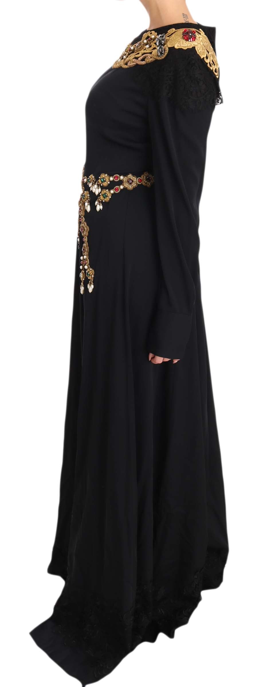 Elegante zwarte maxi-jurk met gouden details