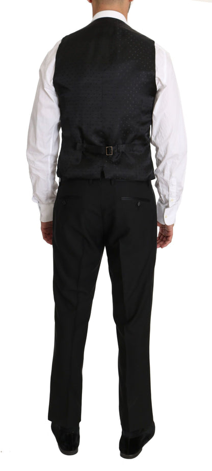 Elegante chaleco formal negro de corte entallado