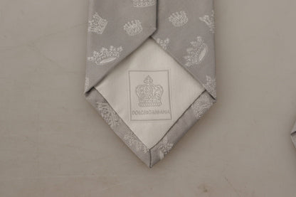 Pajarita elegante con estampado de corona gris de seda