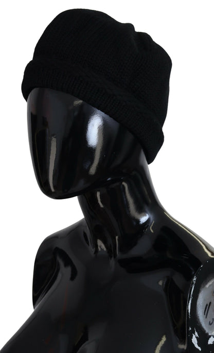 Gorro elegante de lana virgen negro